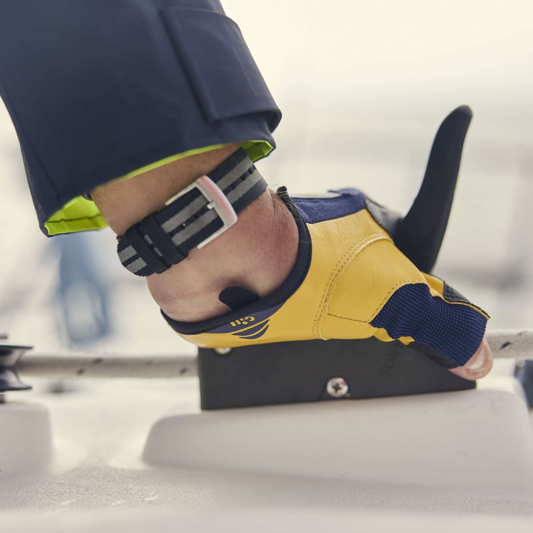 Pro Long Finger Sailing Gloves - Navy (50th Anniversary Edition)