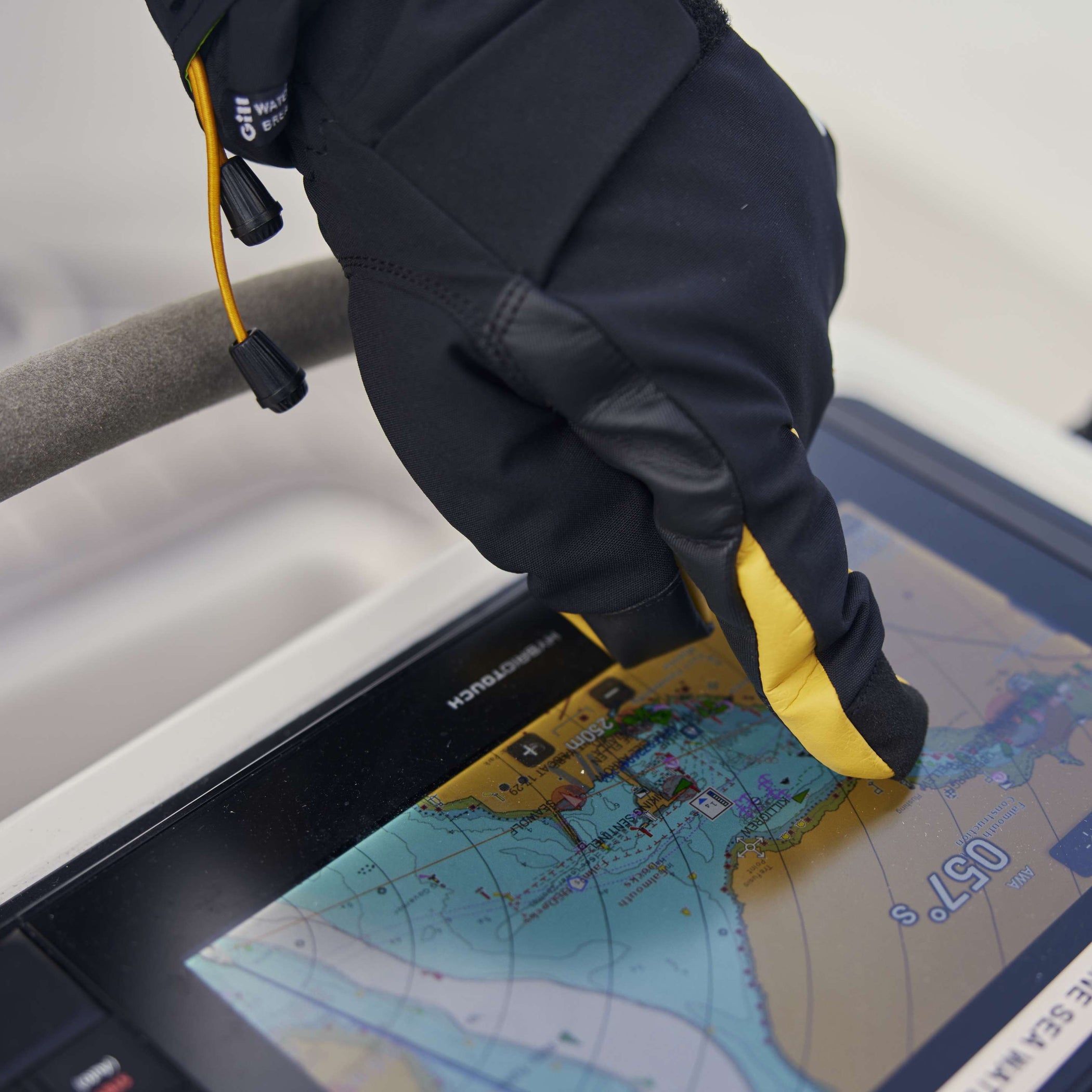 Helmsman Gloves - Black