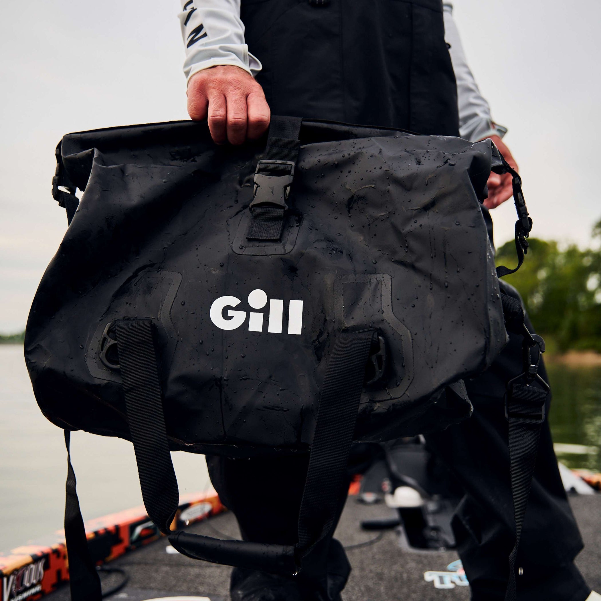 30L Voyager Duffel Bag - Black