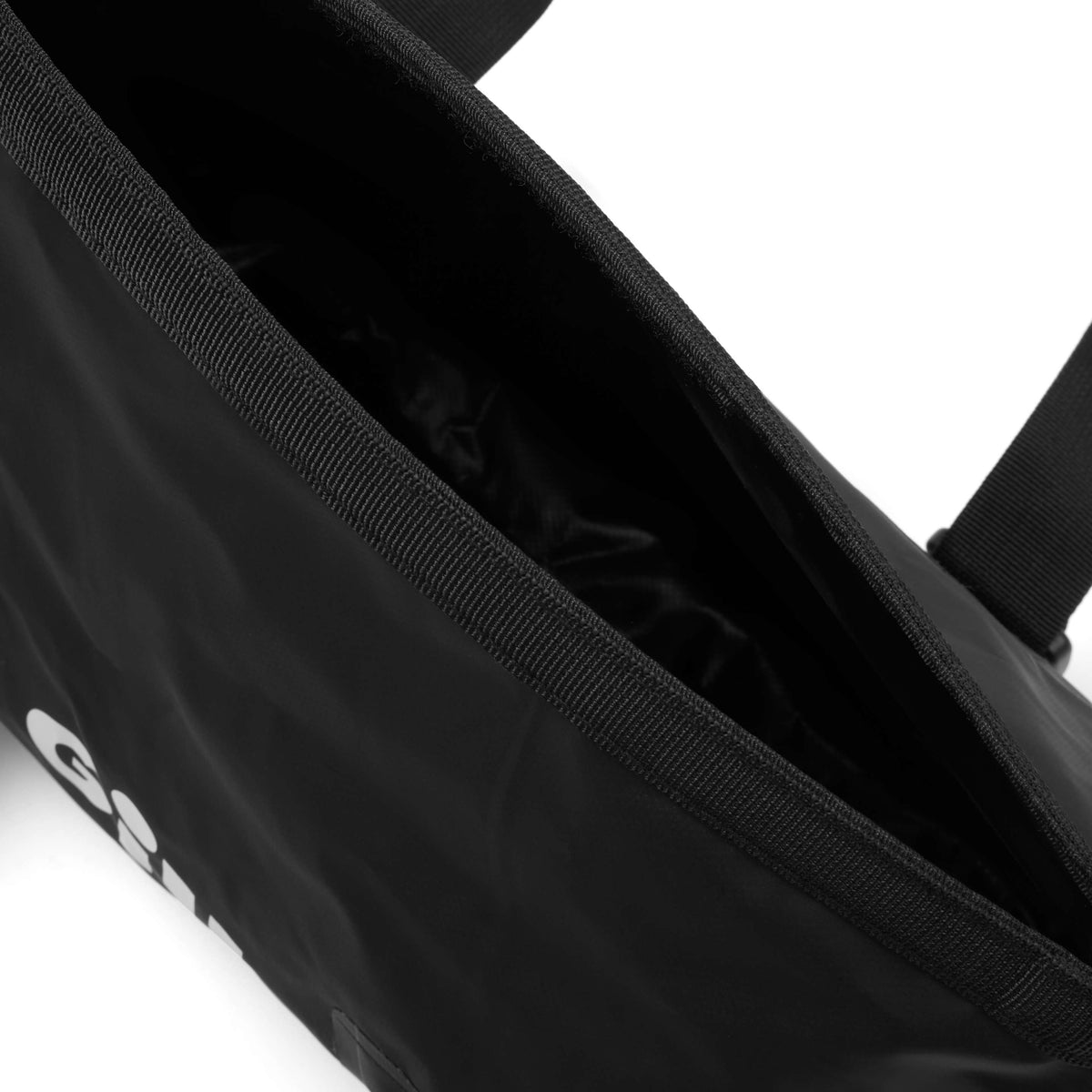 10L Voyager Duffel Bag - Black